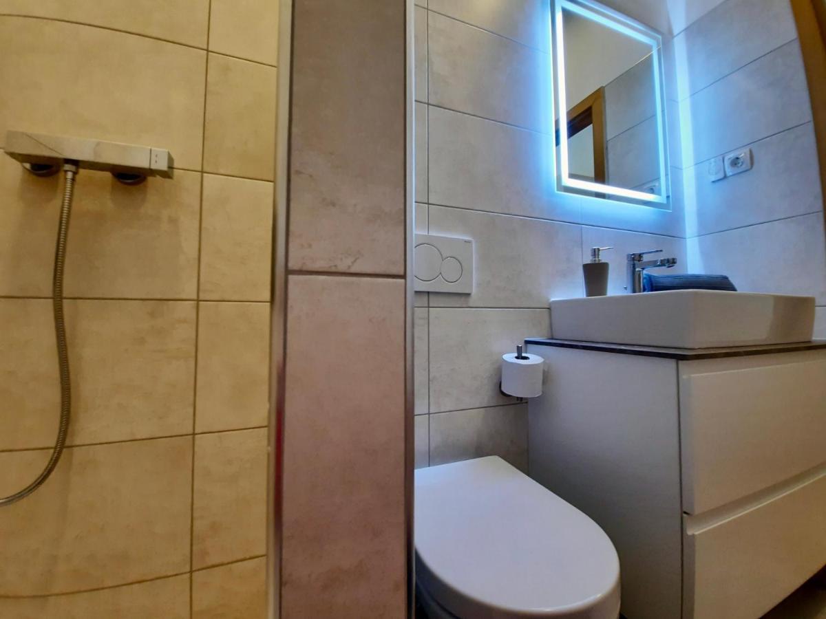 Apartment Gold Ljubljana Luaran gambar