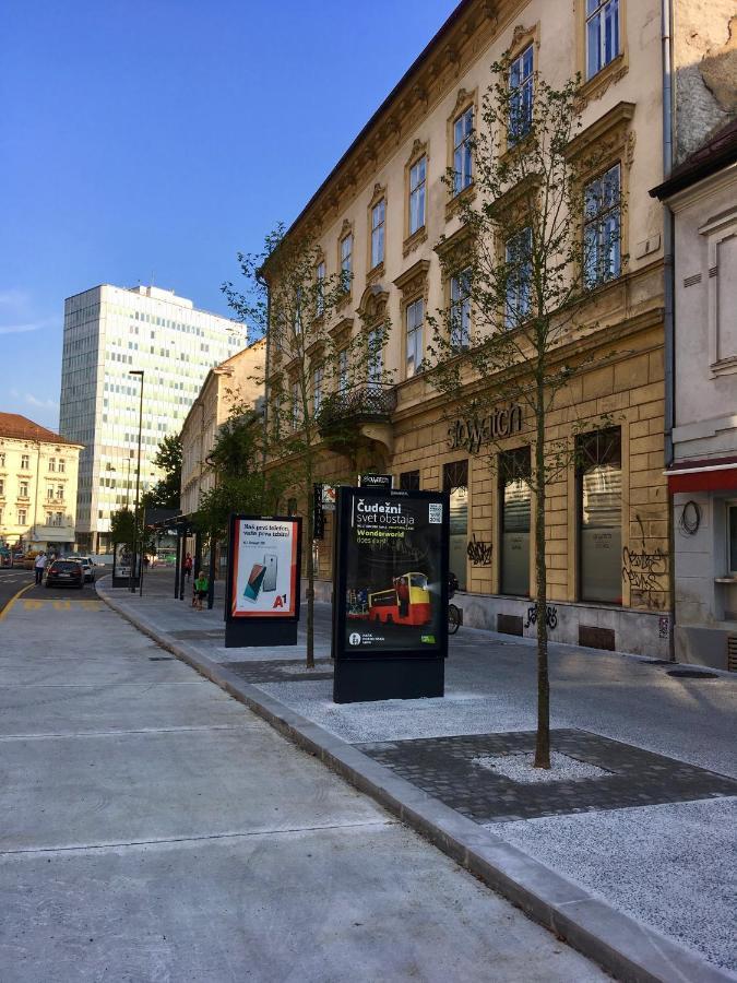 Apartment Gold Ljubljana Luaran gambar